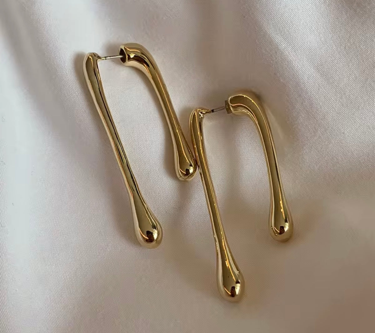 Drip Earrings GOLD OR SILVER